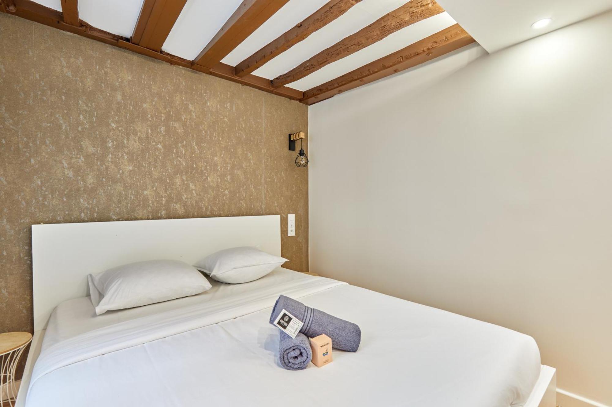 Rent A - Cosy 2bdr Apartment *