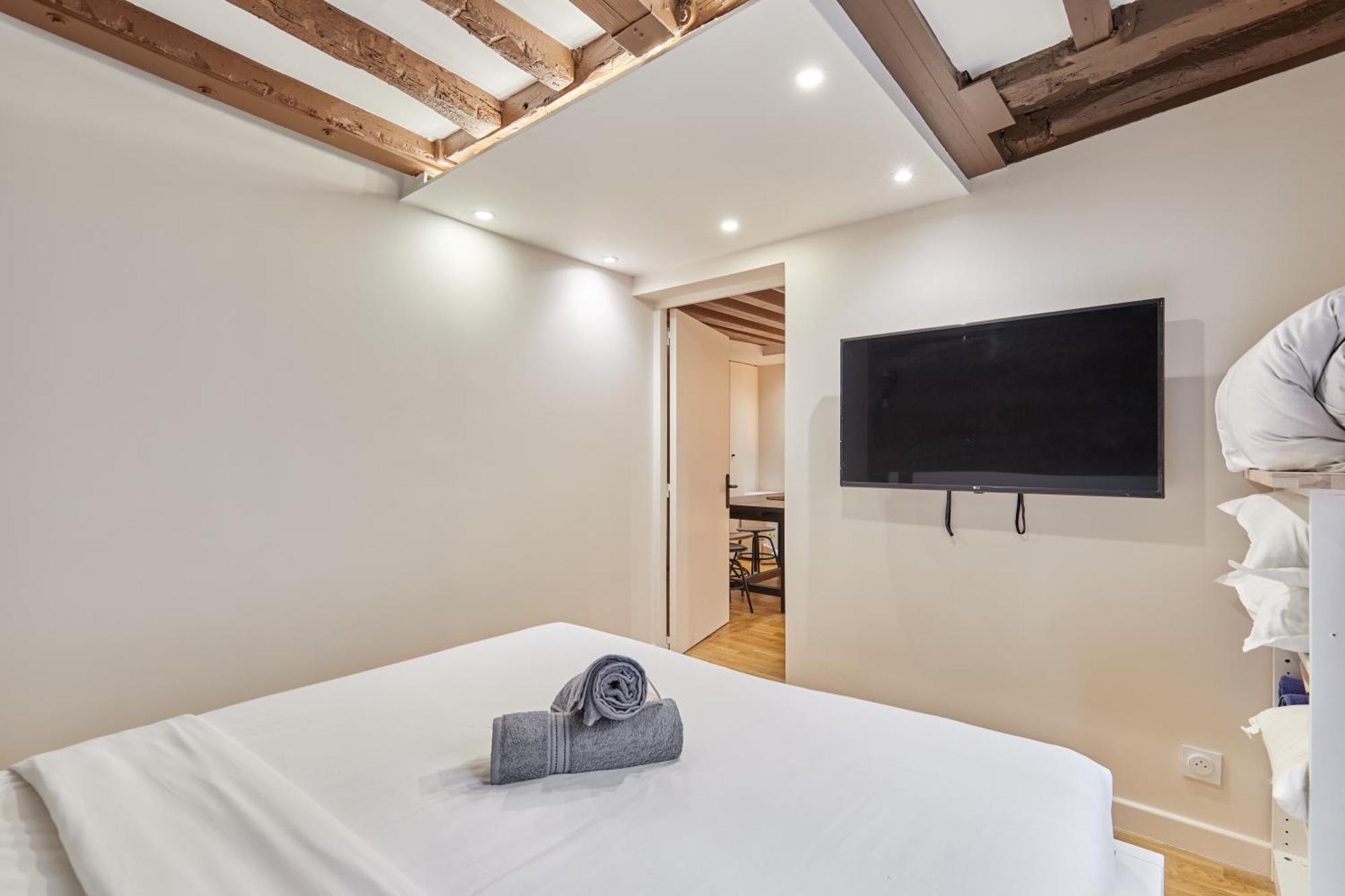 Rent A - Cosy 2bdr Paris